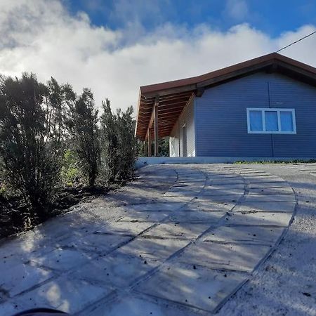 Casa De Madera El Jardin De Tara Villa Tinor Exterior photo